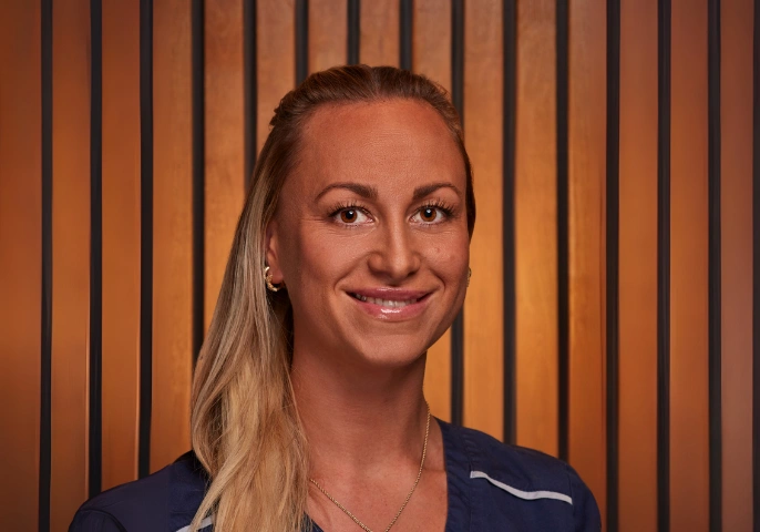 Tannlegeassistent Silje Brekke ved Fagerholt Tannlegesenter